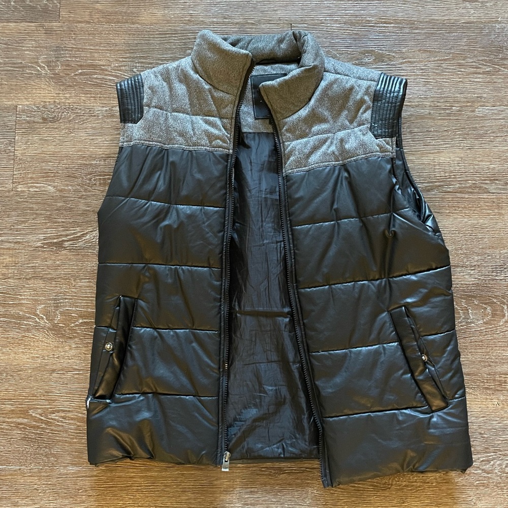 Men’s Large Gray Vest